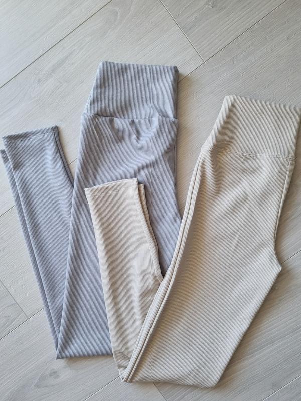 Legínové nohavice s pásikmi - SIVÉ