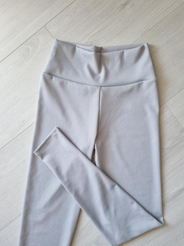 Legínové nohavice s pásikmi - SIVÉ